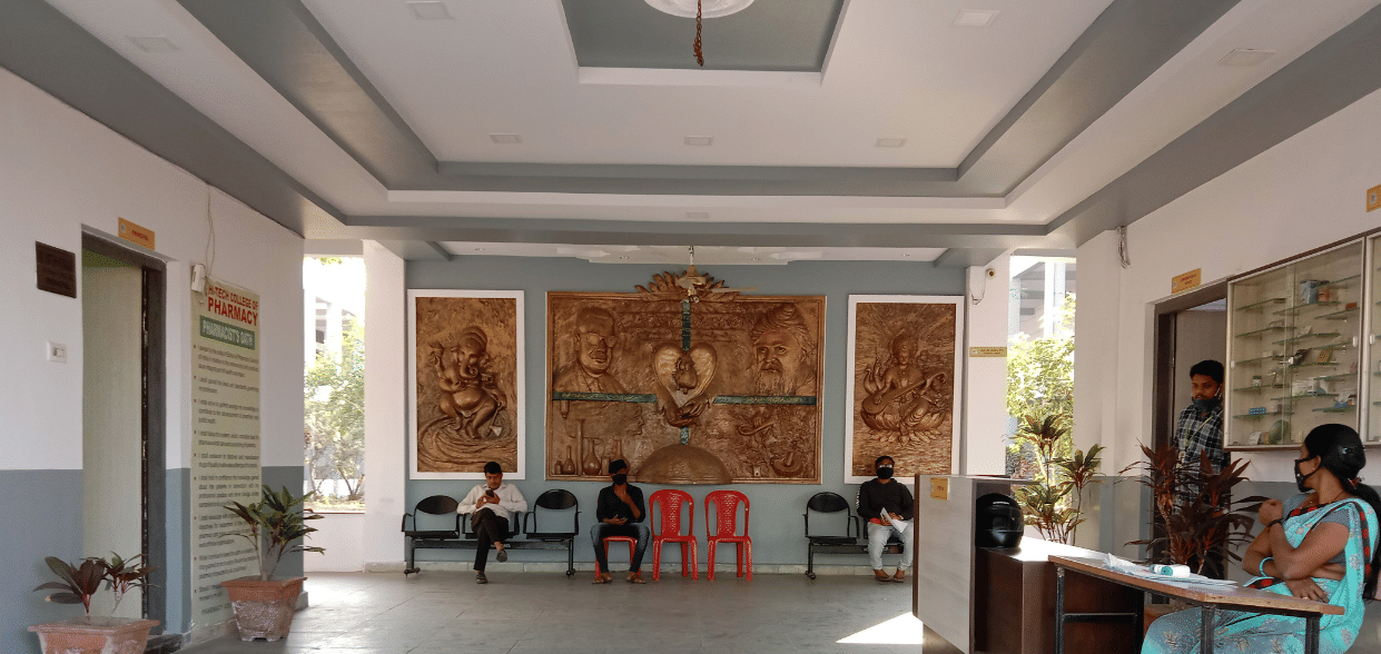 HiTech College of Pharmacy Chandrapur College Infrastructure photo 5